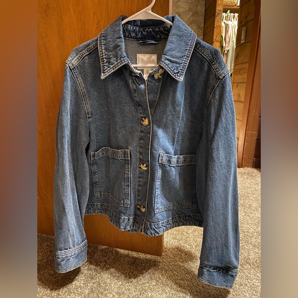 NWOT H&M Denim Jacket